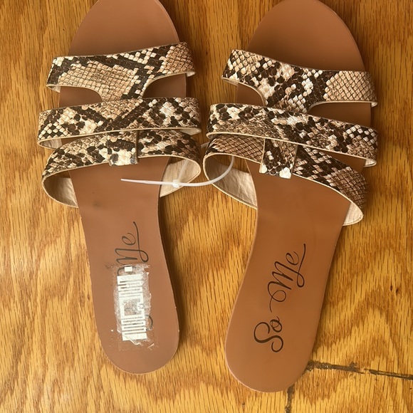 Sandals - Picture 2 of 2